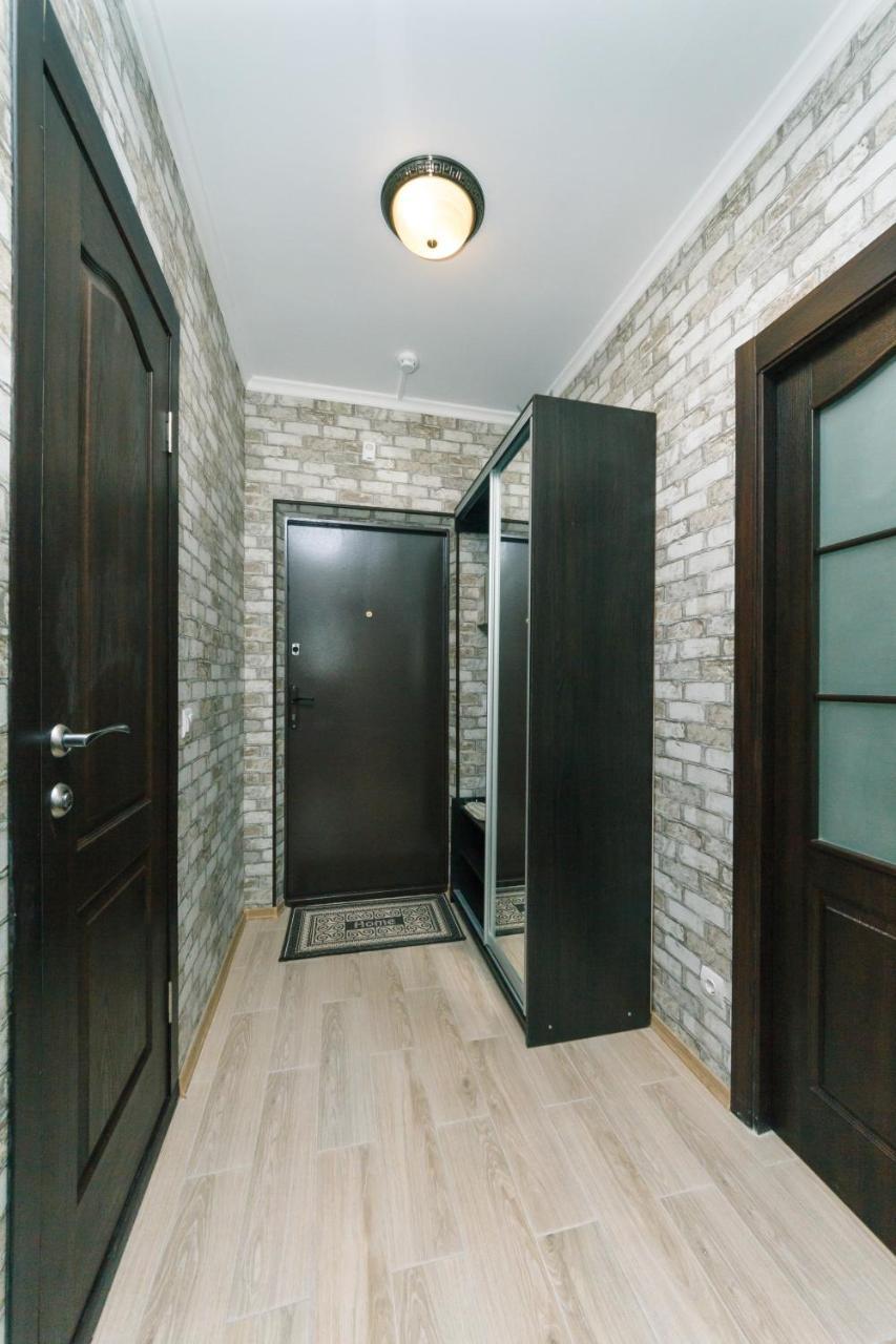 Poznyaky Apartments Patriotika Kiev Dış mekan fotoğraf